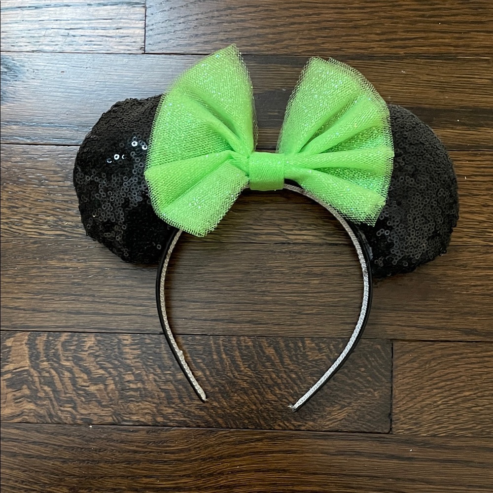 Minnie Mouse Sequin Ears with Green Bow Headband